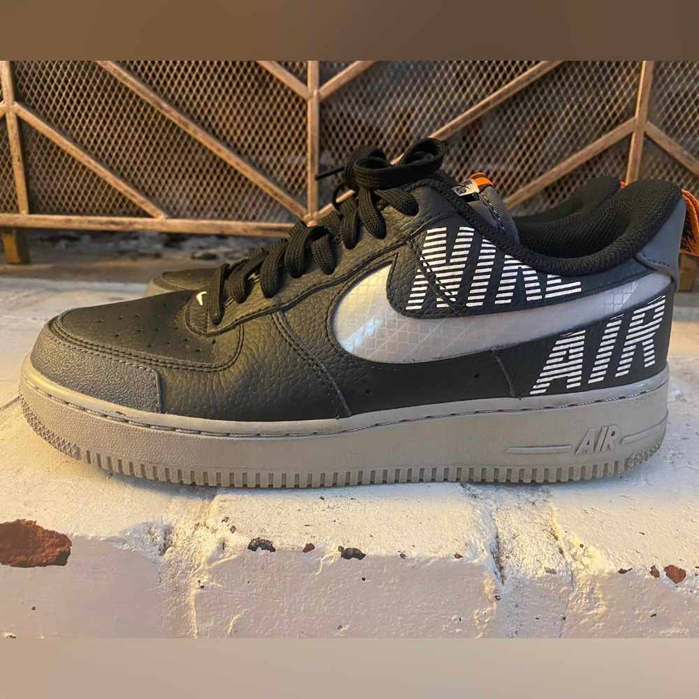 Men's Nike Air Force 1 07 LV8 2 ‘Under Construction’ Shoes BQ4421-002 Size 7.5.